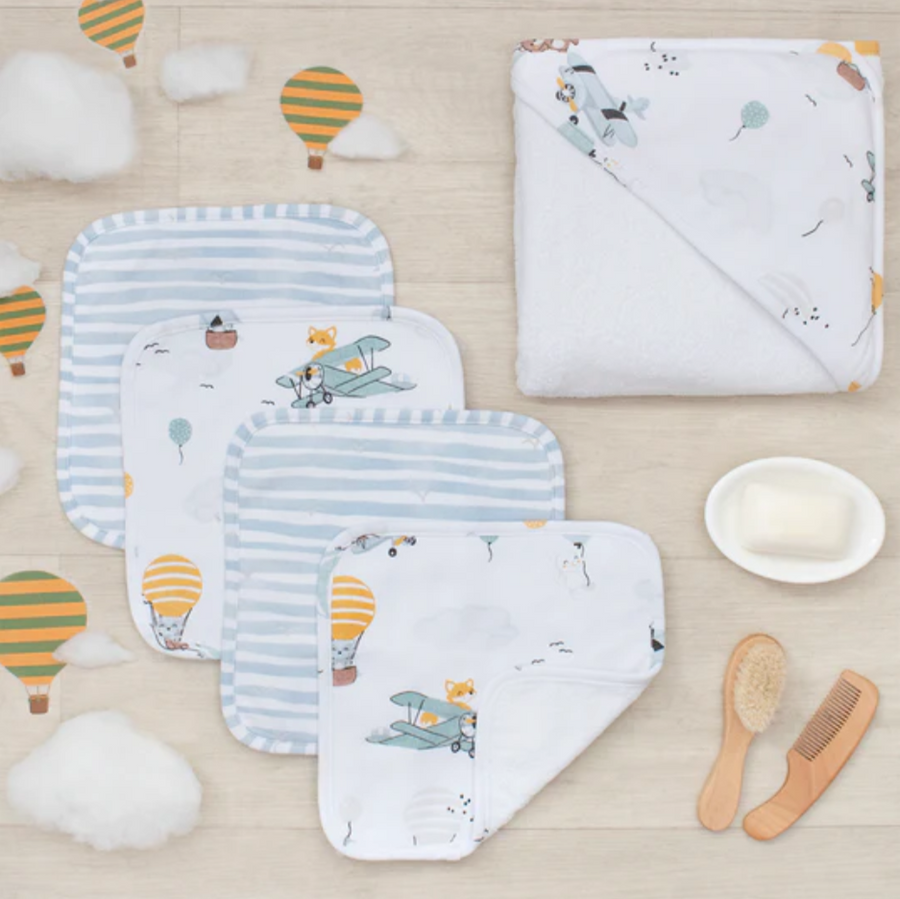 Living Textiles | 5PC Bath Gift Set | Up Up and Away