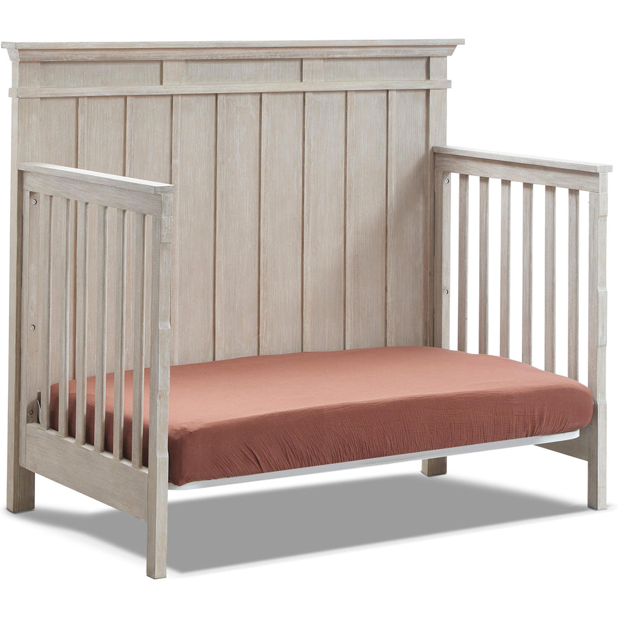 Sorelle Brookfield Crib