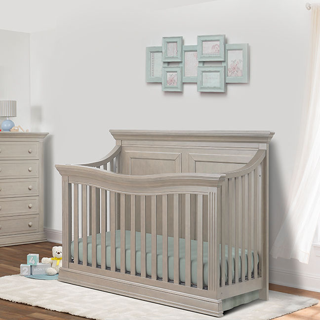 Sorelle Providence Flat Top 4-in-1 Convertible Crib