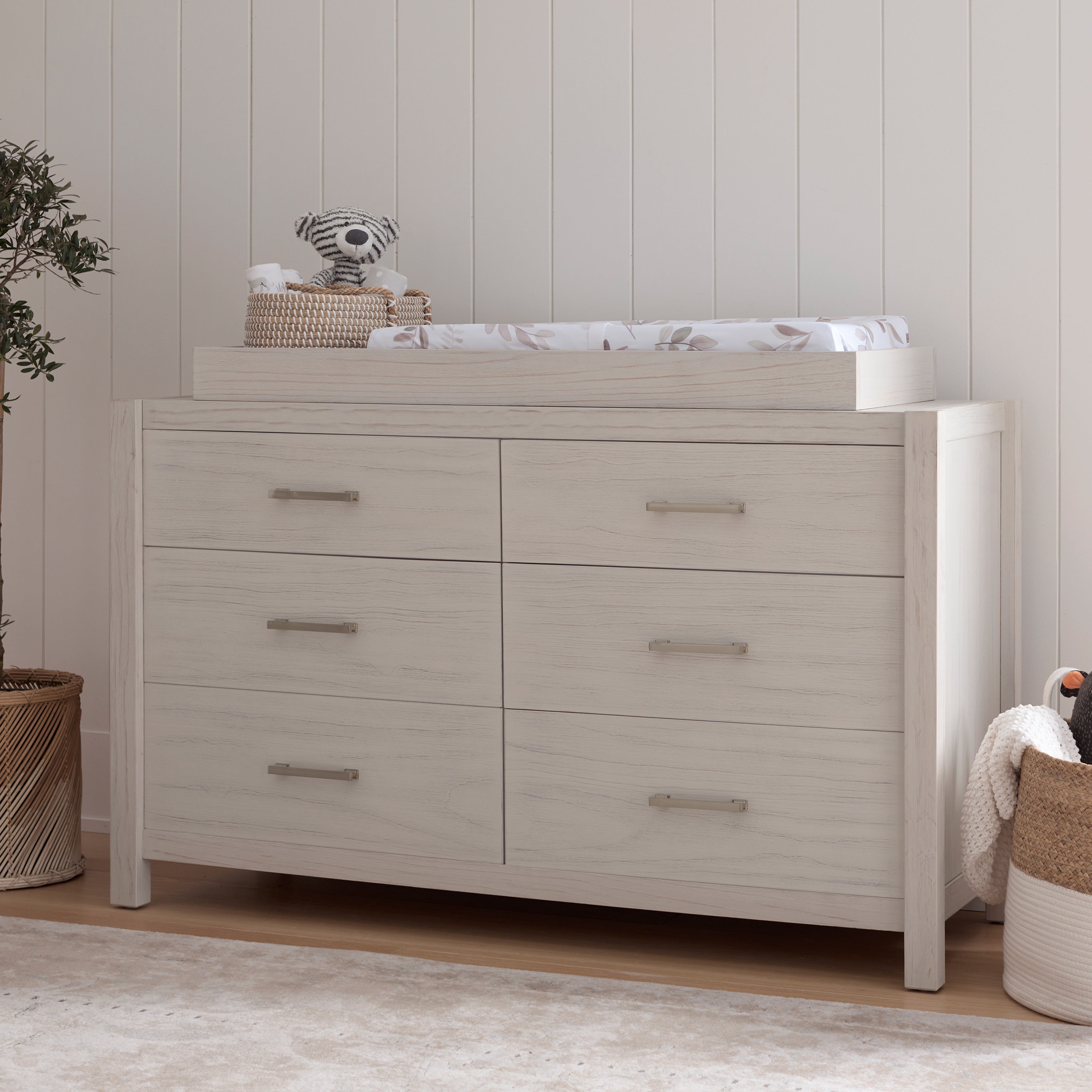 Monogram | Hemsted | 6-Drawer Double Dresser