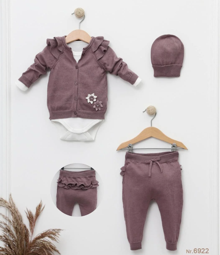 Nipperland | 4-Piece Knitted Set with Flower Applique | Purple