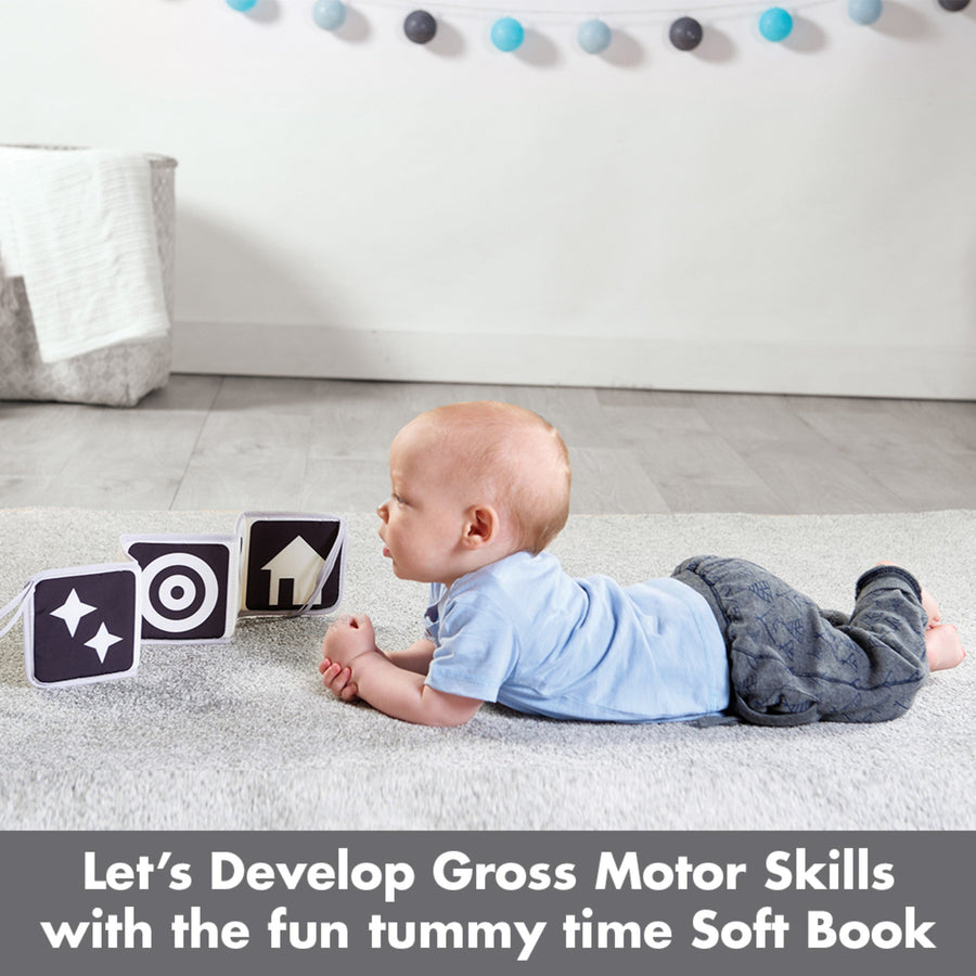 Tiny Love | Magical Tales Black & White Gymini