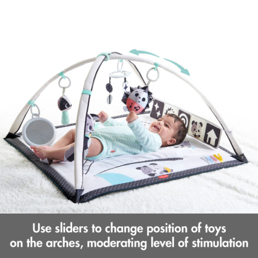 Tiny Love | Magical Tales Black & White Gymini