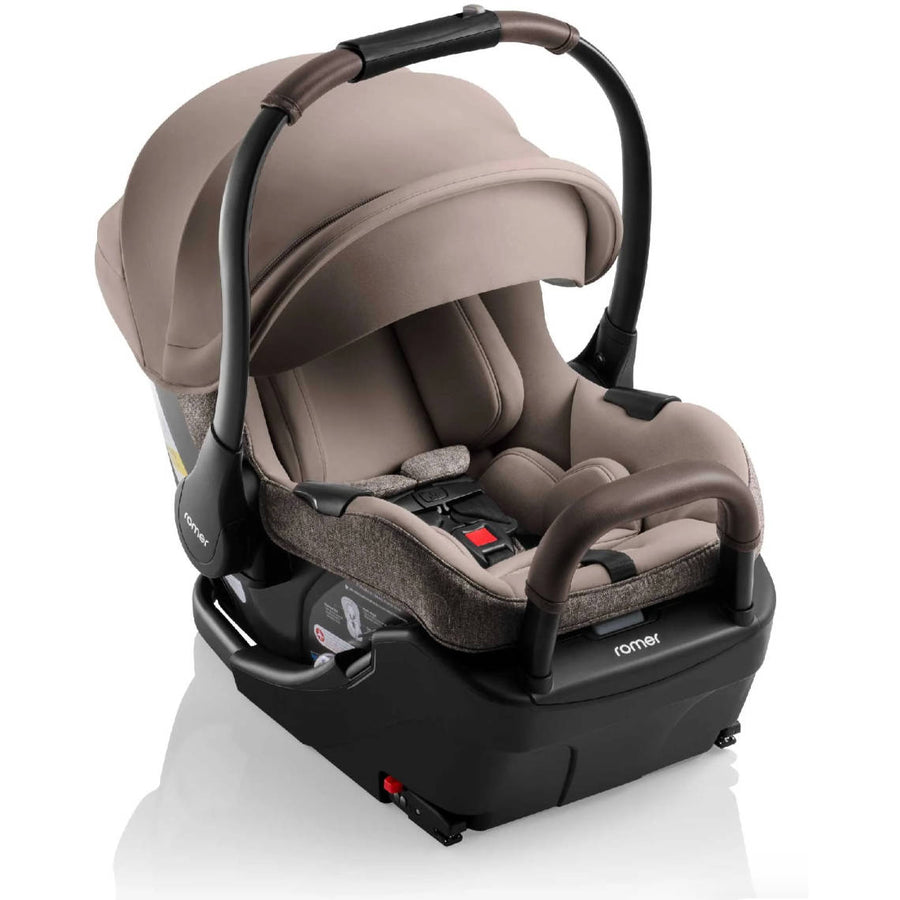 Romer | Juni Infant Car Seat with Versa Base